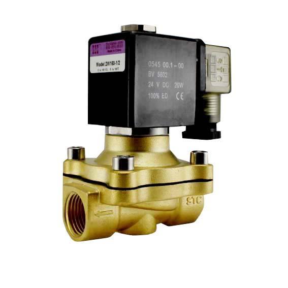 Electroválvula de solenoide de latón para control de fluidos y automatización.