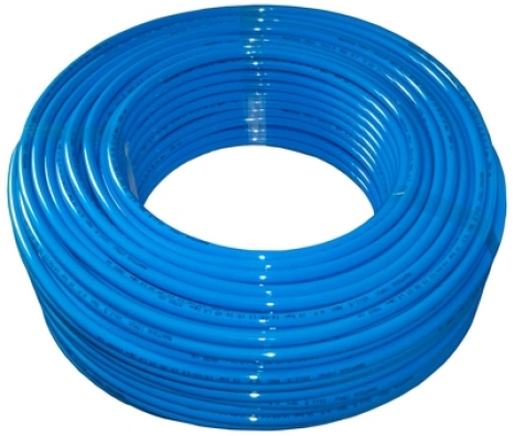 Manguera neumática de poliuretano azul de alta resistencia para aire comprimido.